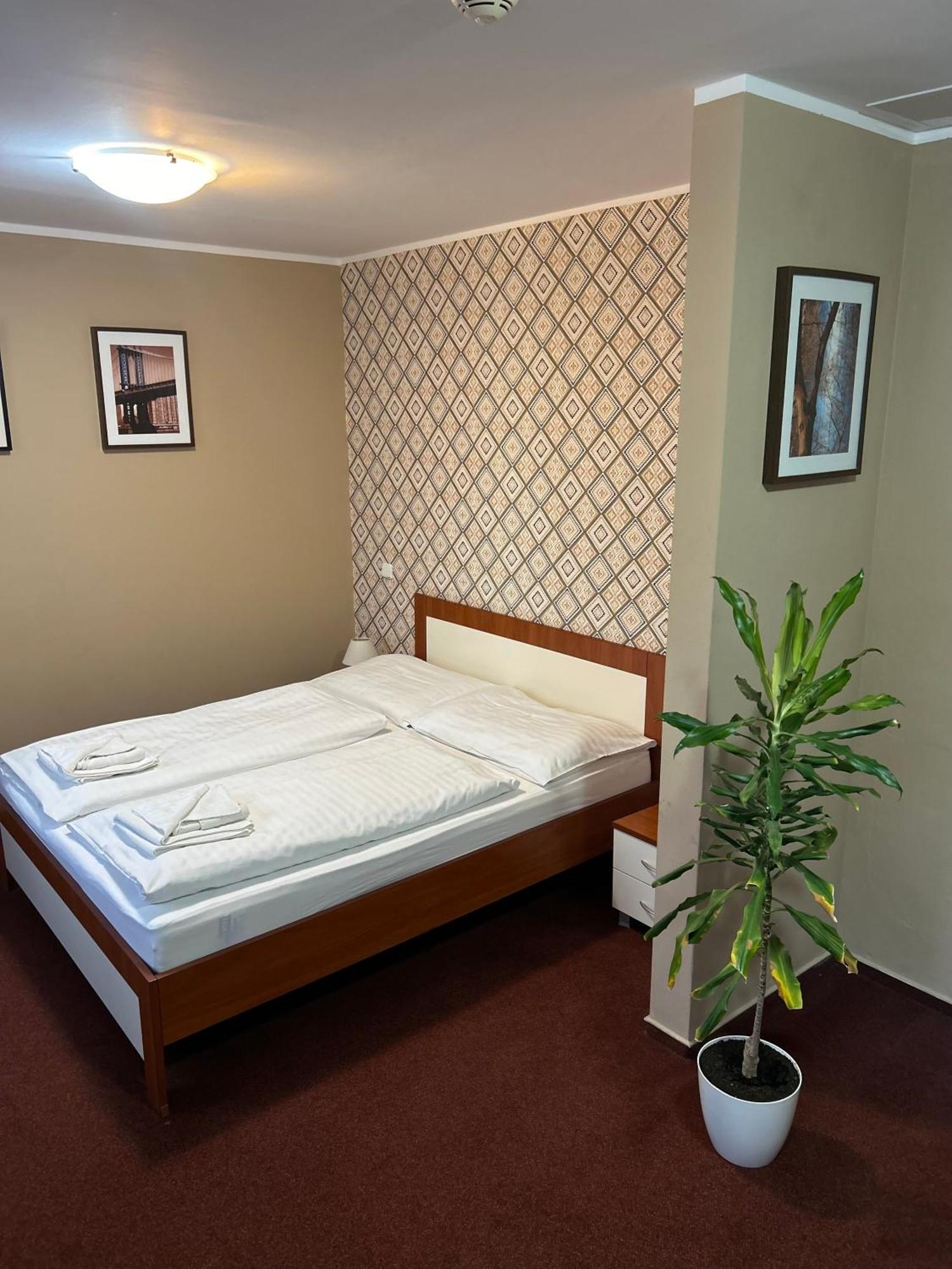Hotel 21 Bratislava Dış mekan fotoğraf
